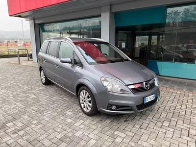 Usata Opel Zafira 119 CV (87 kW) 2006 Grigio Monovolume
