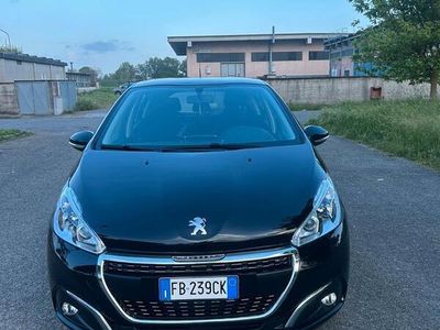 usata Peugeot 208 5p 1.4 hdi 8v Access c/reg.vel.