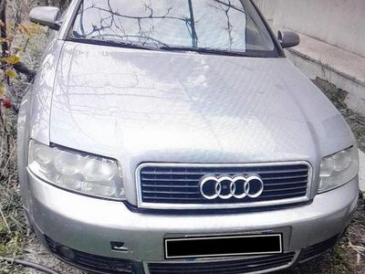 Usata Audi A4 130 CV (95 kW) 2003 Grigio Station wagon