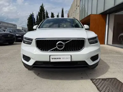 Usata Volvo XC40 150 CV (110 kW) 2019 Bianco SUV