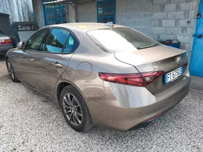 Usata Alfa Romeo GT Junior 160 CV (117 kW) 2018 Berlina