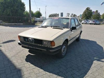 Usata Alfa Romeo Giulietta 109 CV (80 kW) 1982 Beige Berlina