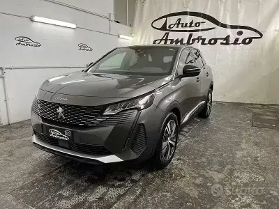 Usata Peugeot 3008 S 131 CV (96 kW) 2024 Grigio SUV