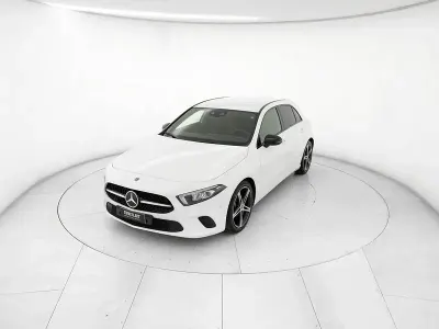 Usata Mercedes A180 116 CV (85 kW) 2019 Bianco Berlina