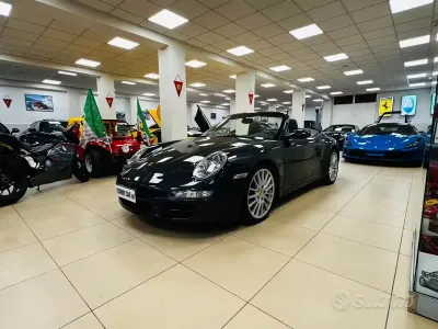Usata Porsche 911 Carrera S Cabriolet 355 CV (261 kW) 2005 Bluazzurro Cabrio
