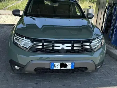 Usata Dacia Duster Journey 101 CV (74 kW) 2024 SUV