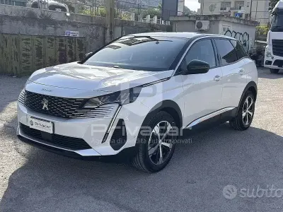 Usata Peugeot 3008 Allure 131 CV (96 kW) 2023 Bianco SUV