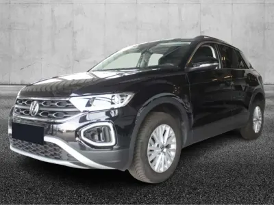 Usata VW T-Roc Life 116 CV (85 kW) 2024 Nero SUV