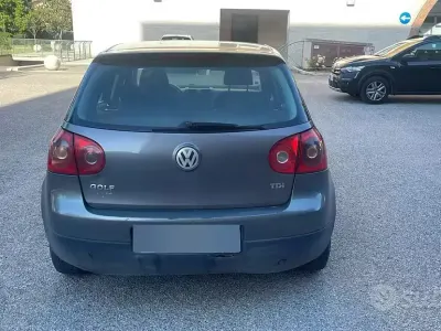 Usata VW Golf IV 105 CV (77 kW) 2006 Grigio Berlina