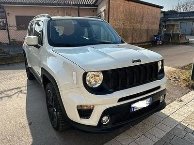Usata Jeep Renegade Night Eagle 140 CV (102 kW) 2020 Bianco SUV