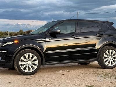 Usata Land Rover Range Rover evoque 150 CV (110 kW) 2017 Nero SUV
