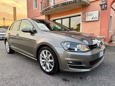 Second-hand VW Golf VII Highline 110 CP (80 kW) 2014 Gri Berlinǎ