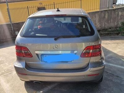Usata Mercedes B180 109 CV (80 kW) 2006 Monovolume
