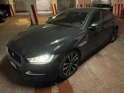 Usata Jaguar XE R-Sport 179 CV (131 kW) 2016 Nero Berlina