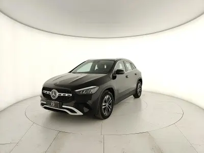 Usata Mercedes GLA180 Advanced 116 CV (85 kW) 2025 Nero SUV