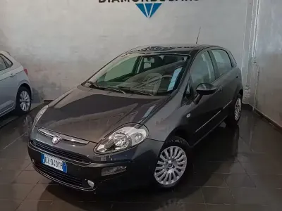 Usata Fiat Punto Evo Dynamic 105 CV (77 kW) 2010 Grigio Utilitaria
