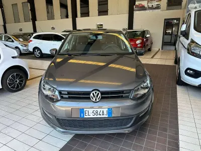 Usata VW Polo Comfortline 69 CV (50 kW) 2012 Grigio Utilitaria