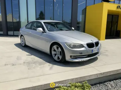 Usata BMW 320 184 CV (135 kW) 2011 Argento Coupé