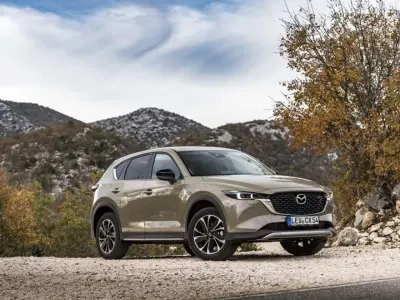 Usata Mazda CX-5 Ad'Vantage 150 CV (110 kW) 2023 Arctic white SUV