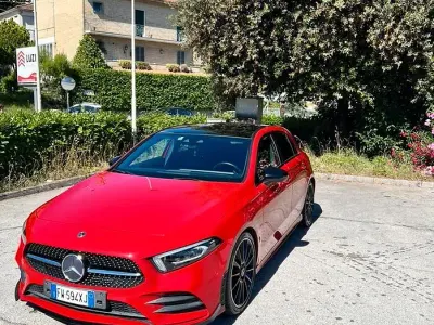 Usata Mercedes A200 Premium 150 CV (110 kW) 2019 Rosso Berlina