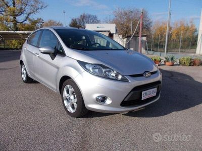 usata Ford Fiesta -- Ikon 1.4 16V 5p.Bz.- GPL Business