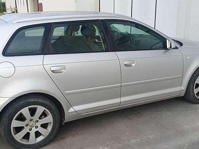Usata Audi A3 Sportback Ambition 105 CV (77 kW) 2006 Argento Utilitaria