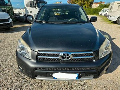 Grigio Usata 2008 Toyota RAV4 SUV | 3600 € (Ottimo prezzo)