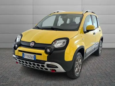 Usata Fiat Panda Cross Cross 90 CV (66 kW) 2019 Giallo Utilitaria