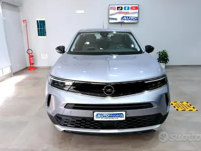 Usata Opel Mokka Elegance 136 CV (100 kW) 2023 Grigio SUV