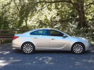 Usata Opel Insignia Cosmo 160 CV (117 kW) 2012 Grigio Berlina