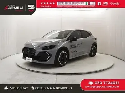 Usata Renault Clio Techno 158 CV (116 kW) 2025 Grigio Utilitaria