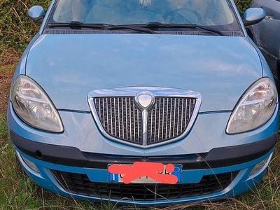 Usata Lancia Ypsilon 80 CV (58 kW) 2004 Utilitaria