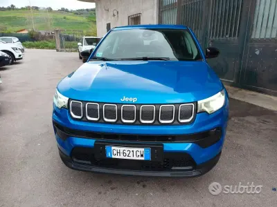 Käytetty Jeep Compass Longitude 131 HP (96 kW) 2021 Sininen Katumaasturi