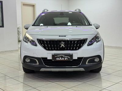 Bianco Usata 2017 Peugeot 2008 Allure SUV | 11.200 € (Buon prezzo)