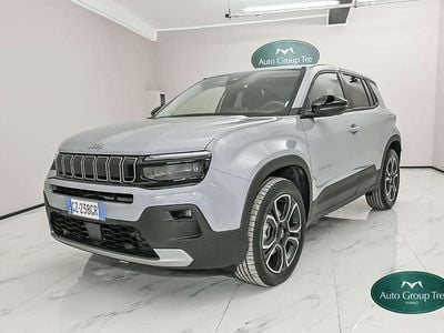 Usata Jeep Avenger Summit 101 CV (74 kW) 2025 Grigio SUV