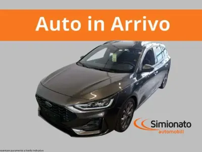 Usata Ford Focus ST-Line 116 CV (85 kW) 2025 Grigio scuro Station wagon
