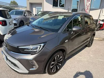 Usata Opel Crossland Elegance 83 CV (61 kW) 2021 Grigio SUV