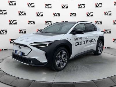 Usata Subaru Solterra 160 kW (218 CV) 2022 Bianco perlato SUV