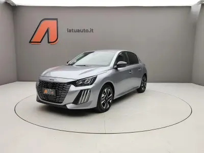 Usata Peugeot 208 Allure 101 CV (74 kW) 2025 Grigio Utilitaria