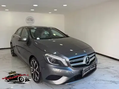 Usata Mercedes A180 109 CV (80 kW) 2013 Grigio Utilitaria