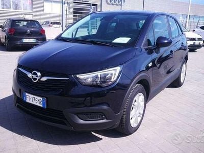 Usata Opel Crossland X 102 CV (75 kW) 2018 Bleu metallizzato scuro SUV