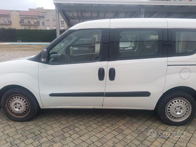 Usata Fiat Doblò 2011 Bianco Monovolume