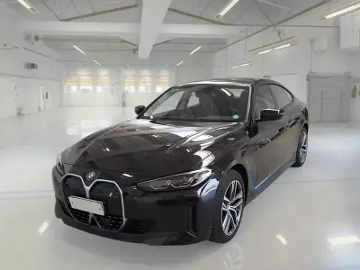 Usata BMW i4 Sport Line 104 kW (142 CV) 2022 Berlina