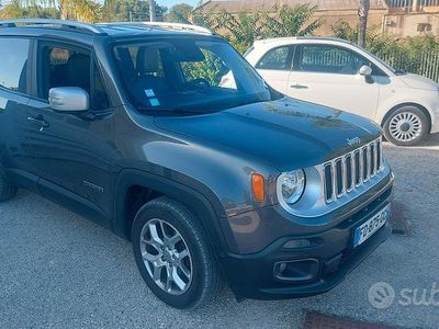 Usata Jeep Renegade Limited 120 CV (88 kW) 2017 Grigio SUV