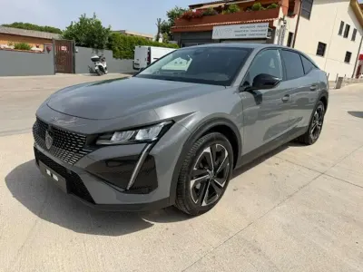 Usata Peugeot 408 Allure 136 CV (100 kW) 2025 Grigio SUV
