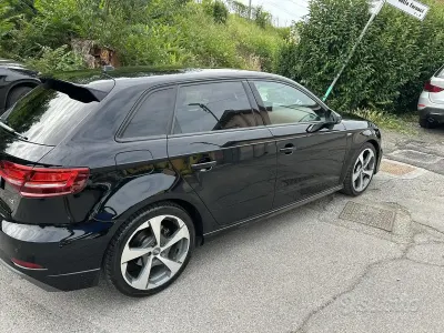 Usata Audi A3 S-Line 116 CV (85 kW) 2017 Nero Station wagon