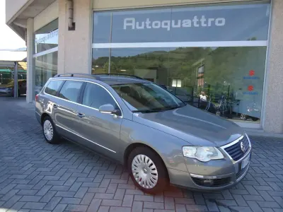 Usata VW Passat Comfortline 105 CV (77 kW) 2009 Grigio Station wagon