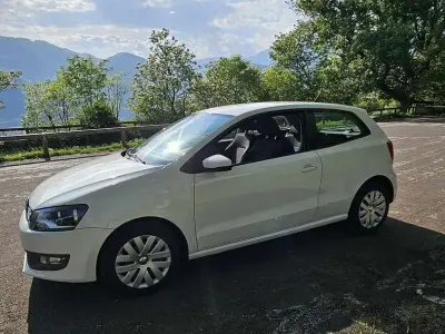 Usata VW Polo Comfortline 75 CV (55 kW) 2012 Bianco Utilitaria