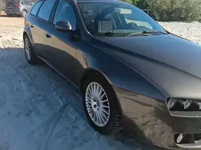 Usata Alfa Romeo 159 150 CV (110 kW) 2007 Grigio Station wagon