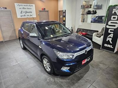 Usata Ssangyong (KGM) Tivoli 128 CV (94 kW) 2016 Blu SUV